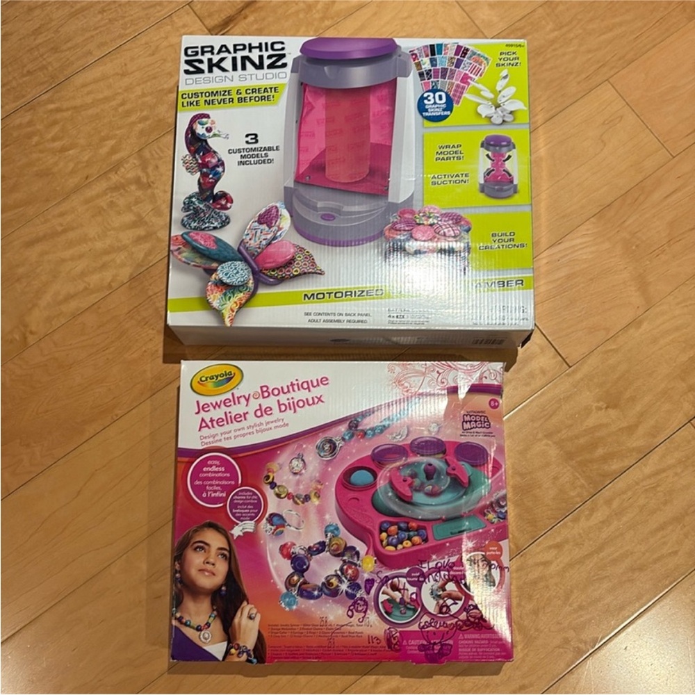 Used Graphic Skinz Design Studio & Crayola Jewelry Boutique